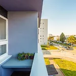 Miss Violet Apartment